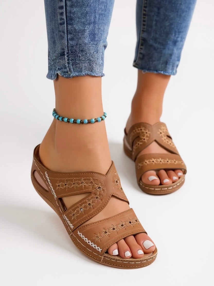 Calla | Embroidered Slide Sandals